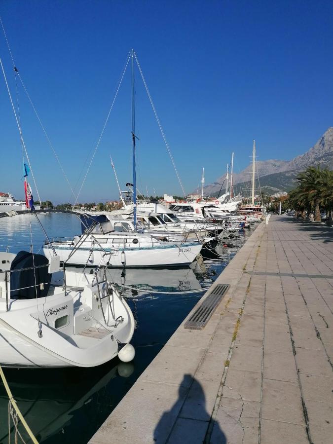 Apartman Laura Galileo Blizu Centra I Plaze Makarska Exterior foto